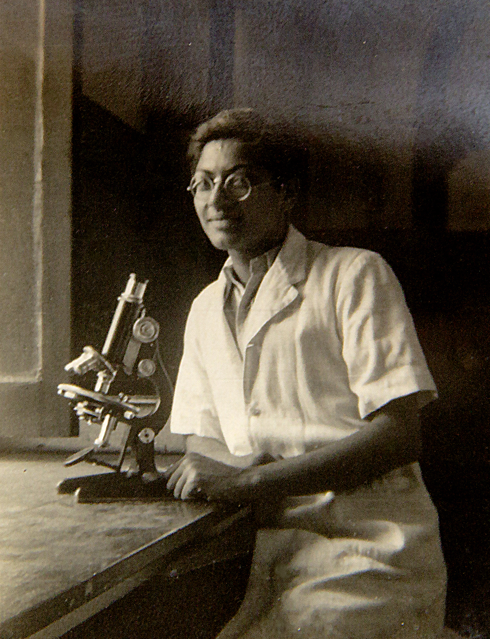 Dr. Chhapgar in 1951.jpg